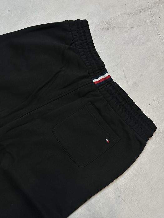 Чоловічий спортивний костюм Tommy Hilfiger