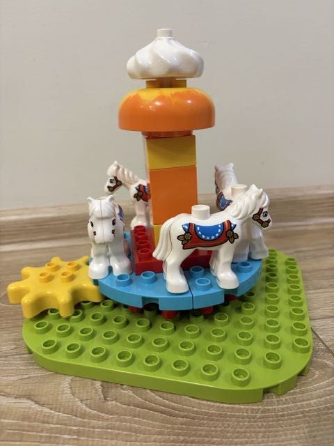 Lego Duplo 10840 Wesołe Miasteczko