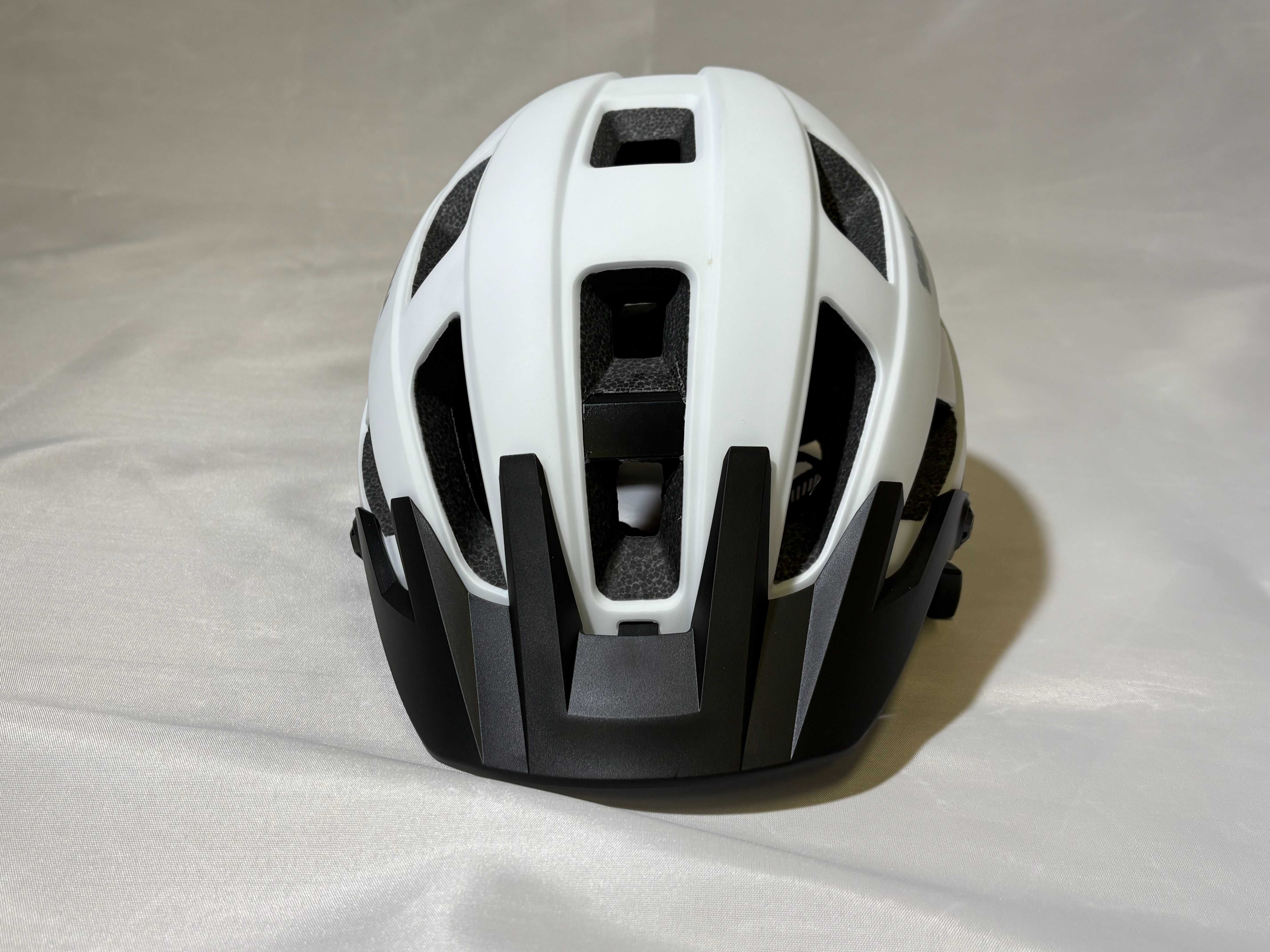 Kask rowerowy Sena M1 rozmiar L (59-63cm) INTERKOM, LED!