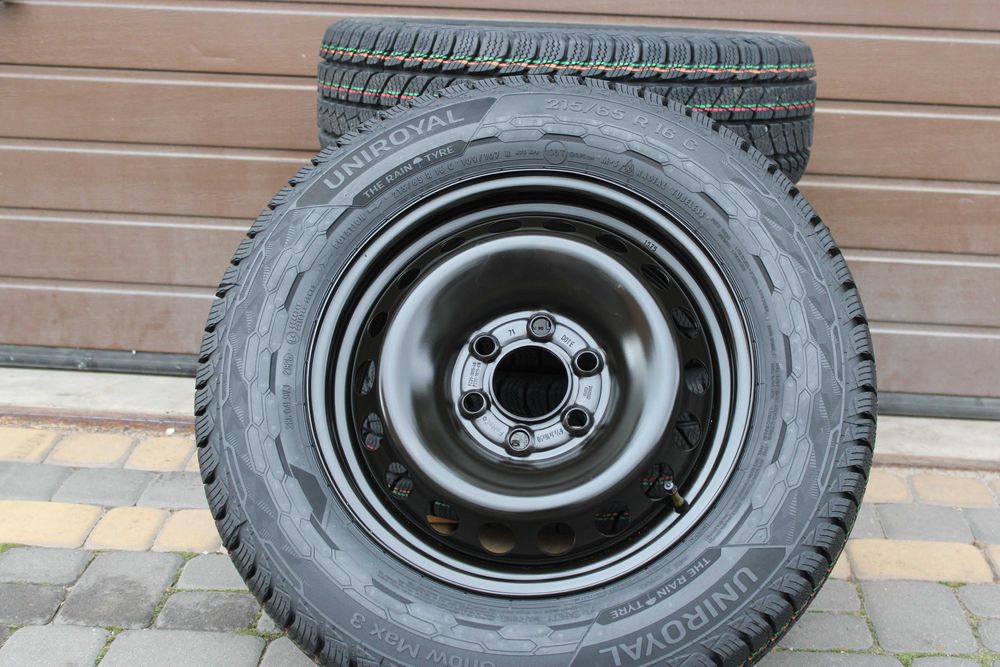 NOWE KOŁA ZIMOWE FORD Tourneo CUSTOM 6x120 16'' 6,5J ET50 Uniroyal 25r