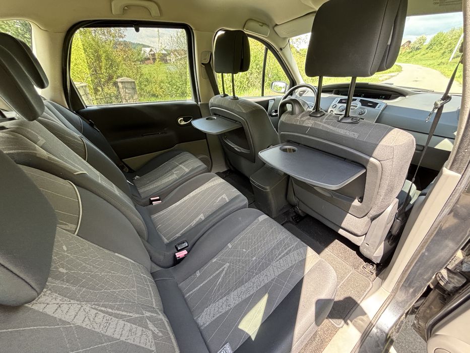 Renault Scenic Автомат 1,6 бензин