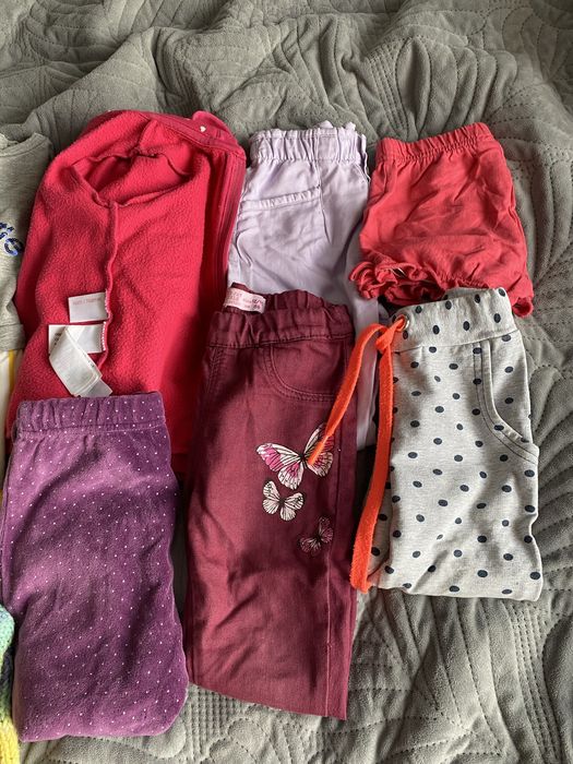 Речі для дівчинки