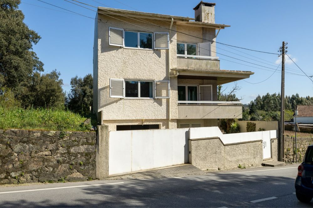 Moradia T3 Cidade da Maia 440m2 Terreno