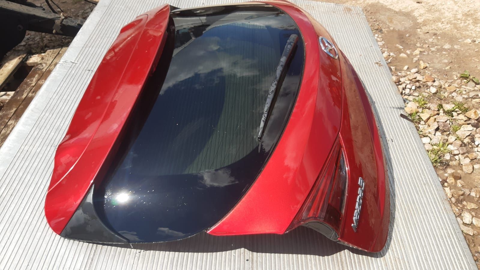 Klapa bagażnika Mazda 3 III BM Hatchback HB 41V

1000z