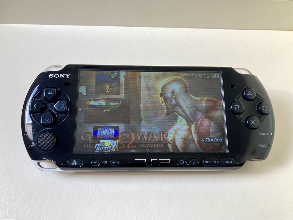 PSP 3004 + 5500 Jogos (Cartão 64GB) + Carregador