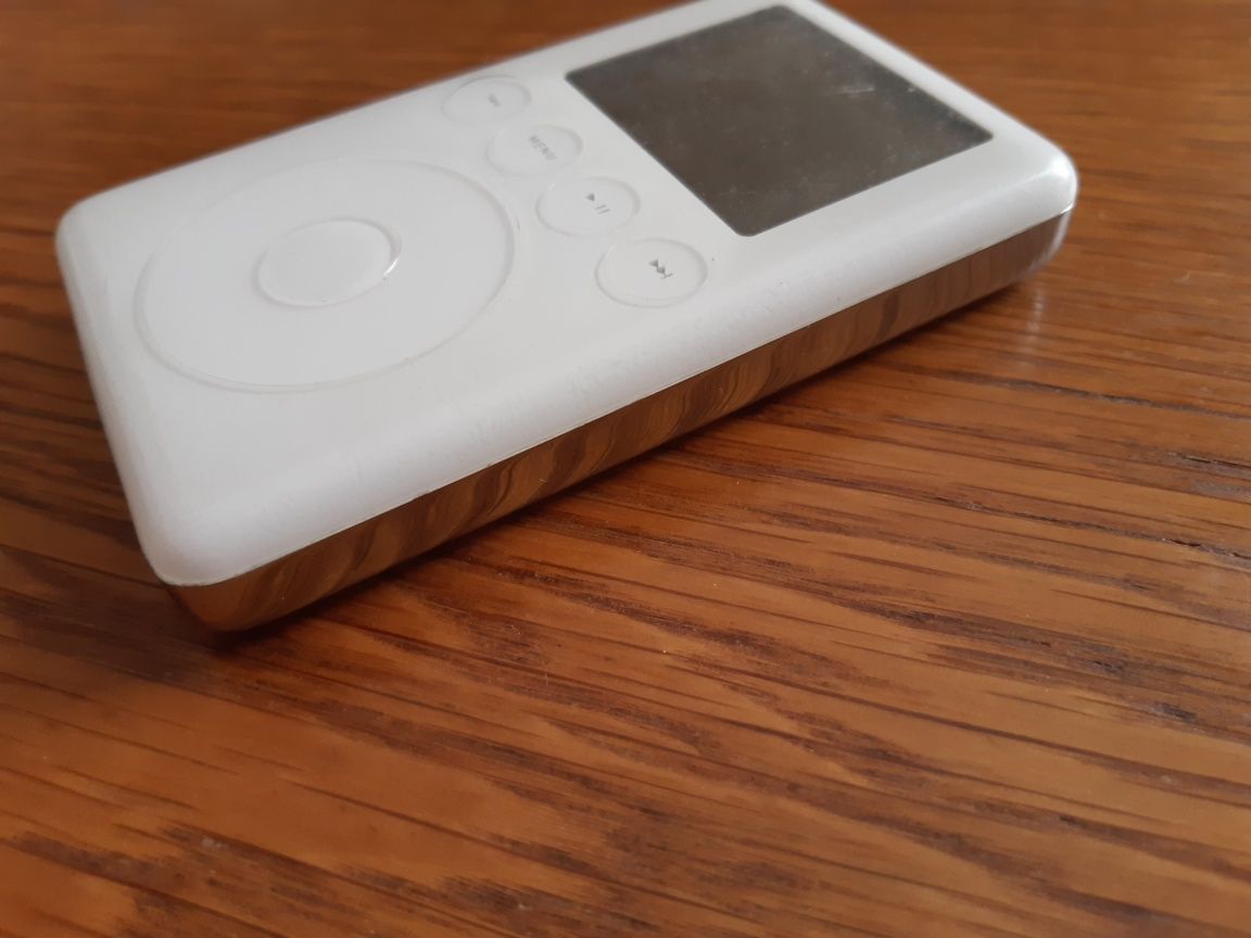 Ipod Classic 3gen 10,15,20gb