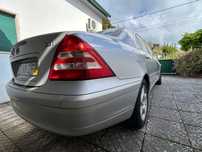 Mercedes Benz em bom estado