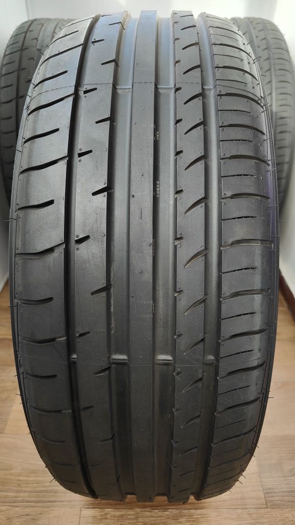 215/50/R18 Falken Azenis fk453cc