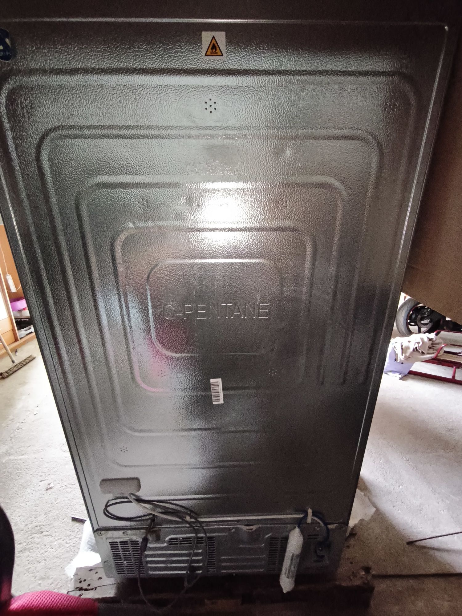 Lodówka BEKO GN162341XBN

SideBySide NoFrost 179cm