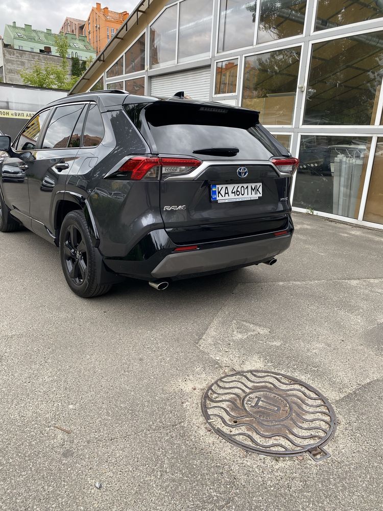 Toyota rav4 hybrid