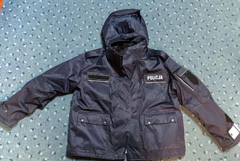 Kurtka służbowa zimowa wraz z podpinką Policja
Rozmiar 110/167