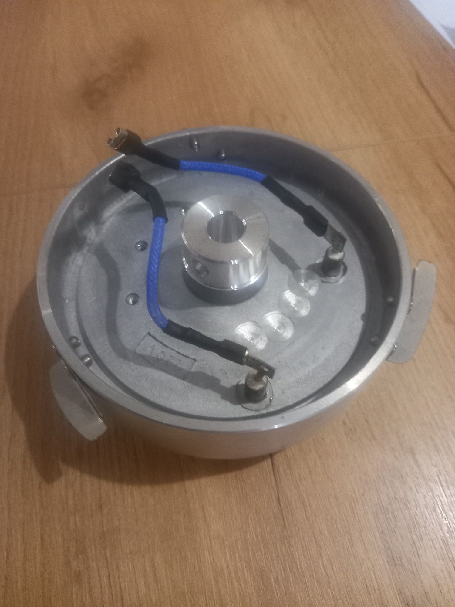 Nowa glowica  elektryczna do waty cukrowej
