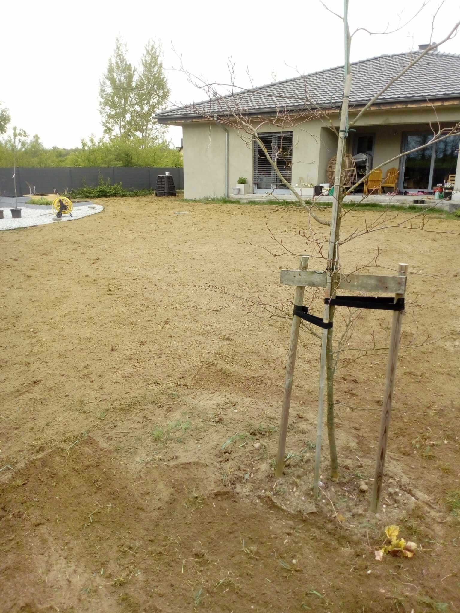 Usługi ogrodnicze Zakładanie Ogrodów Wywóz Gruzu Ziemi usłgi Minitrakt