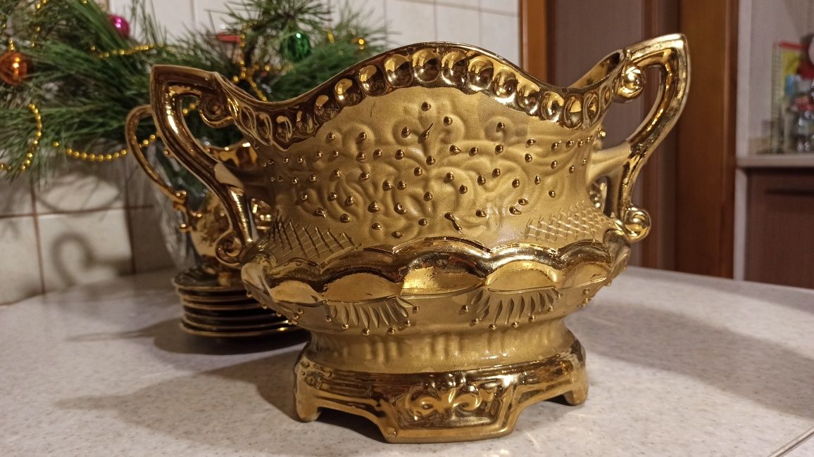 Золотой чайный (кофейный) сервиз "Золотая роза"