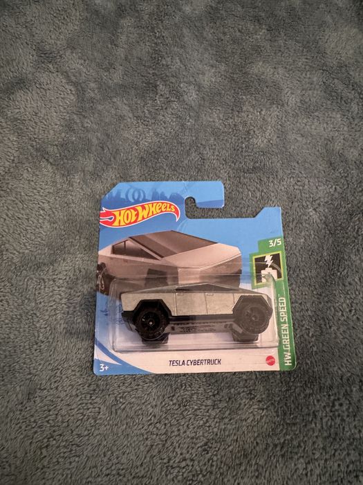 Hot wheels Tesla Cybertruck