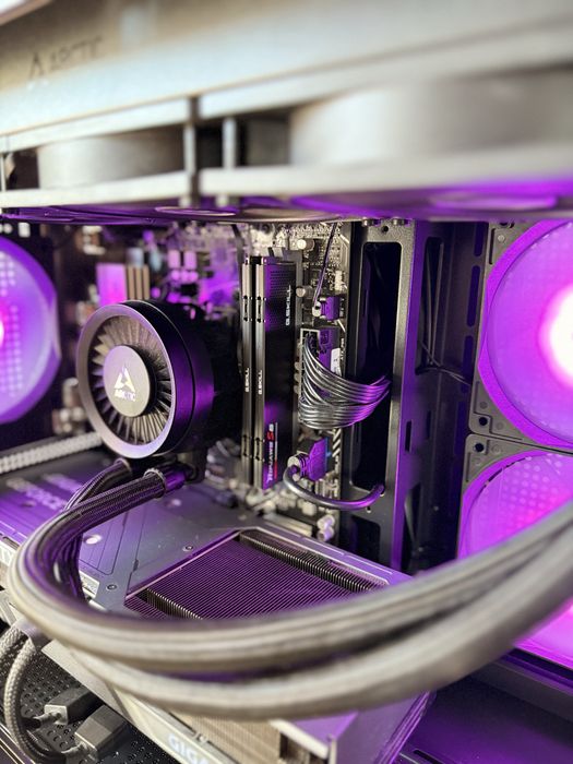 Ігровий Пк На Гарантії( Rtx 4070,Ryzen 7 7700,32gb, b650, 1tb ssd)