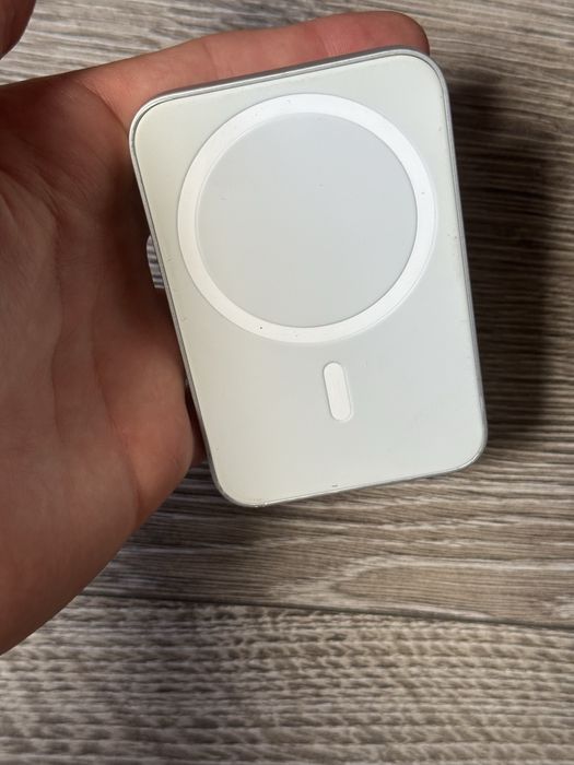 Держатель для телефона в авто машину Belkin MagSafe оригинал