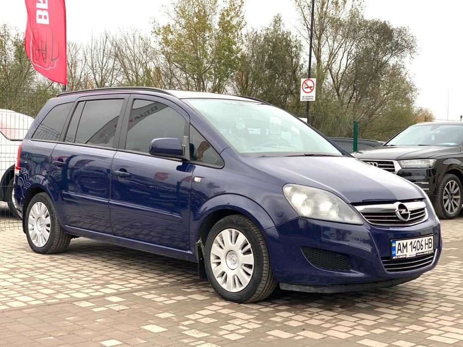 Opel Zafira 2011 1.7 дизель