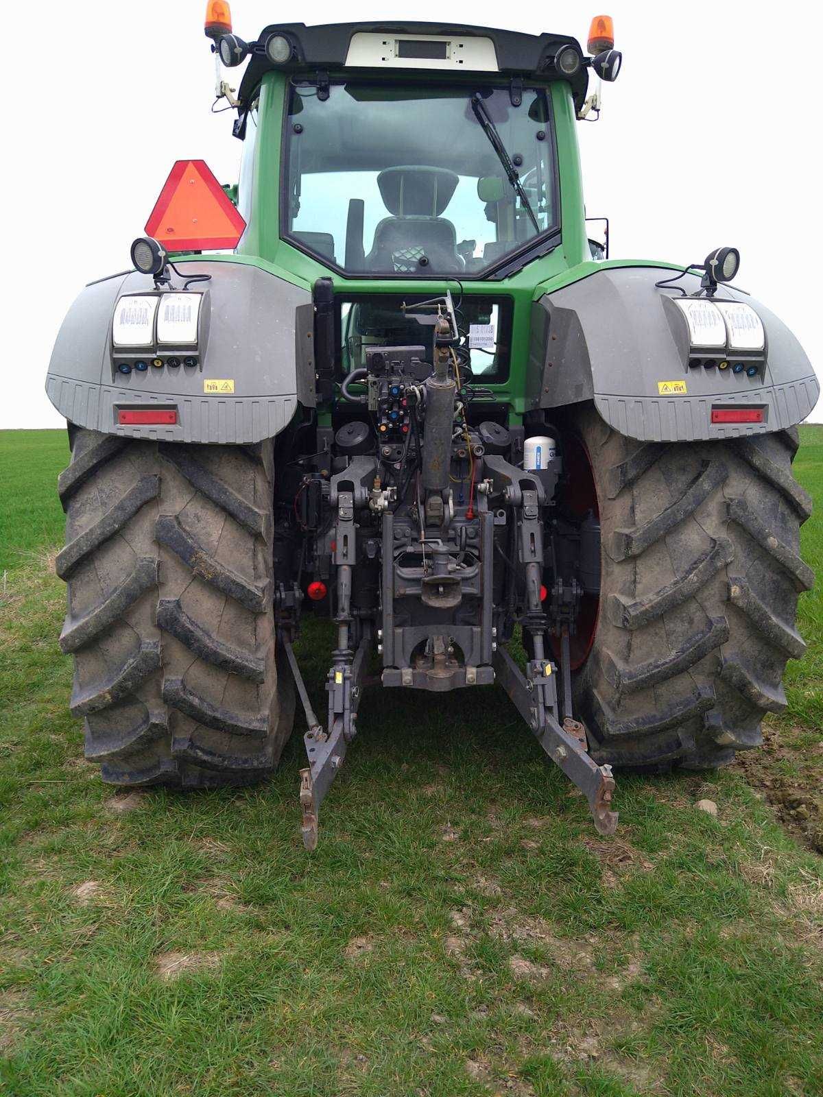 Ciągnik rolniczy Fendt 936 Vario SCR