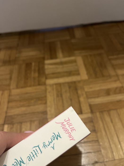 „A merry little meet cute” Julie Murphy Sierra Simone