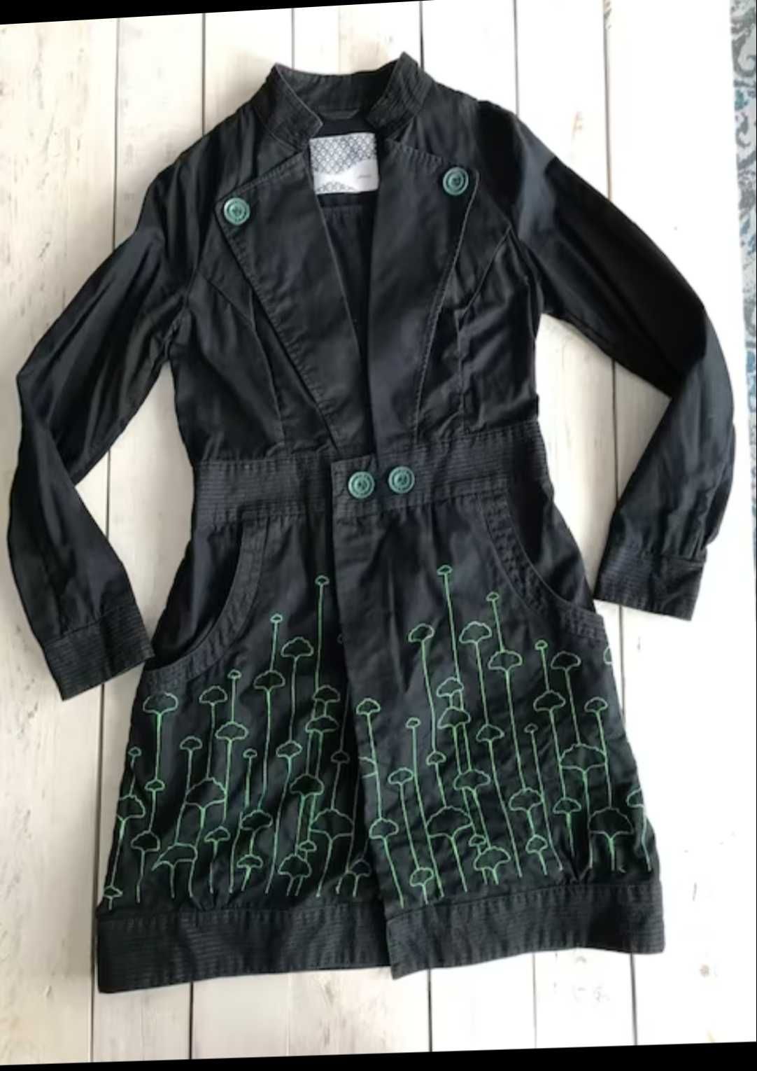 Trench coat ( casaco impermeável)da skunkfunk novo