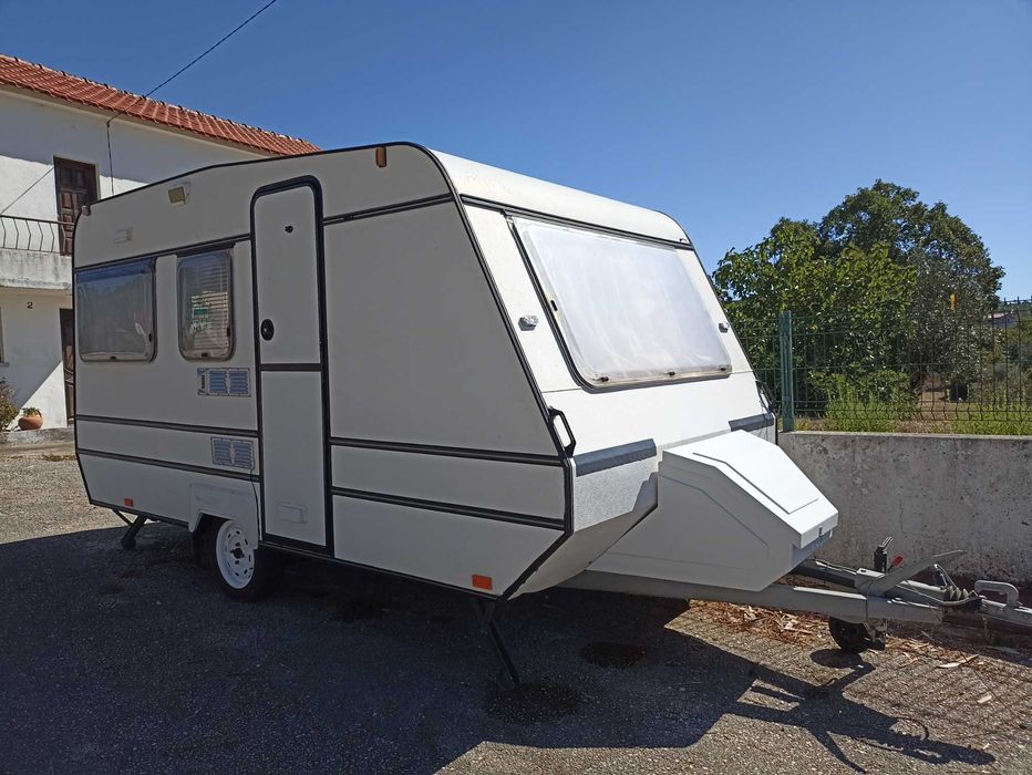 Caravana / Roulote FlyPic 400 c/ docs