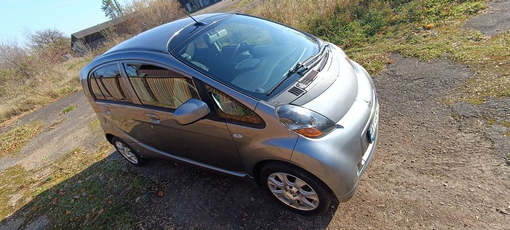 Продаю електромобіль I-MIEV