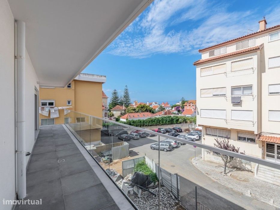 Apartamento T3 duplex, varandas vista mar e garagem, a pé da praia