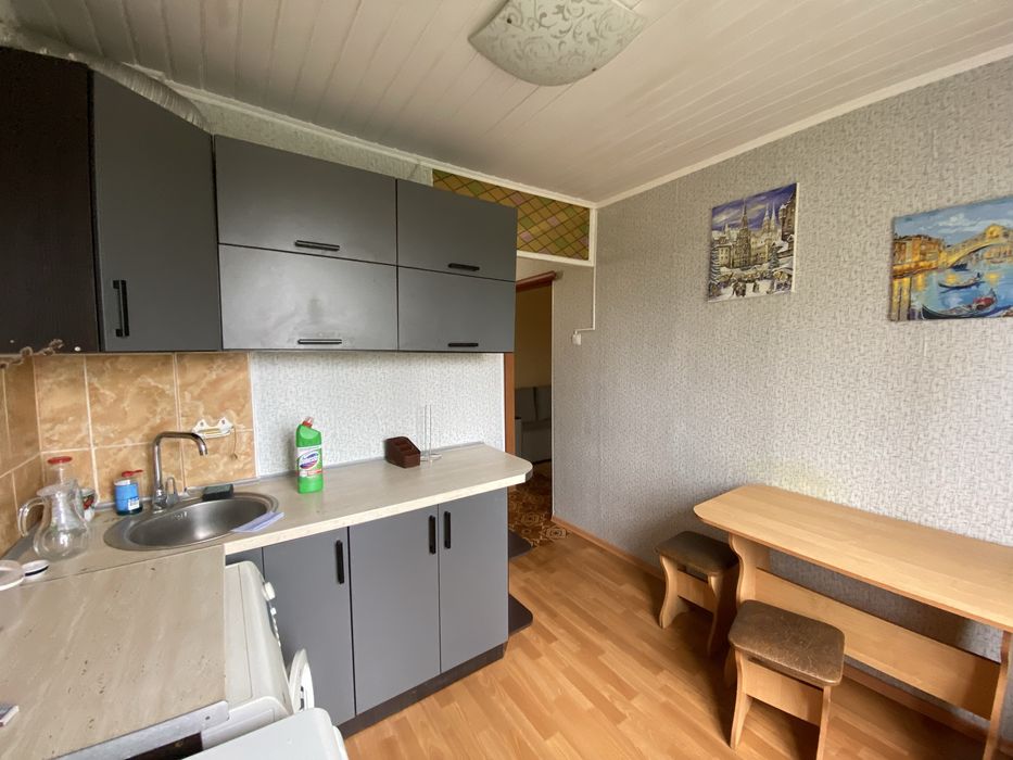 Продается 1 комнатная квартира в Корабельном районе