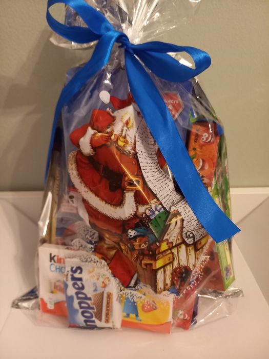 Psi patrol zabawka paczka swiąteczna slodycze