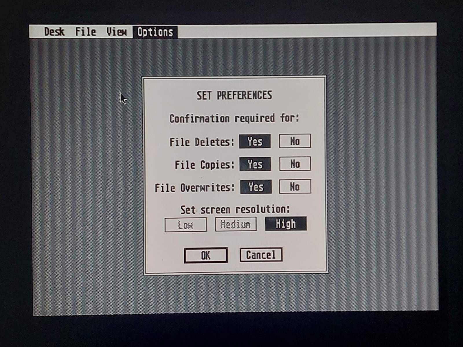 Для Atari ST/STE адаптер RGB-VGA з AV RCA.