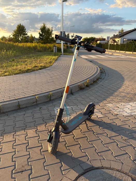 Hulajnoga Motus Scooty 10 Lite gen 5 na gwarancji zakup 06.2025