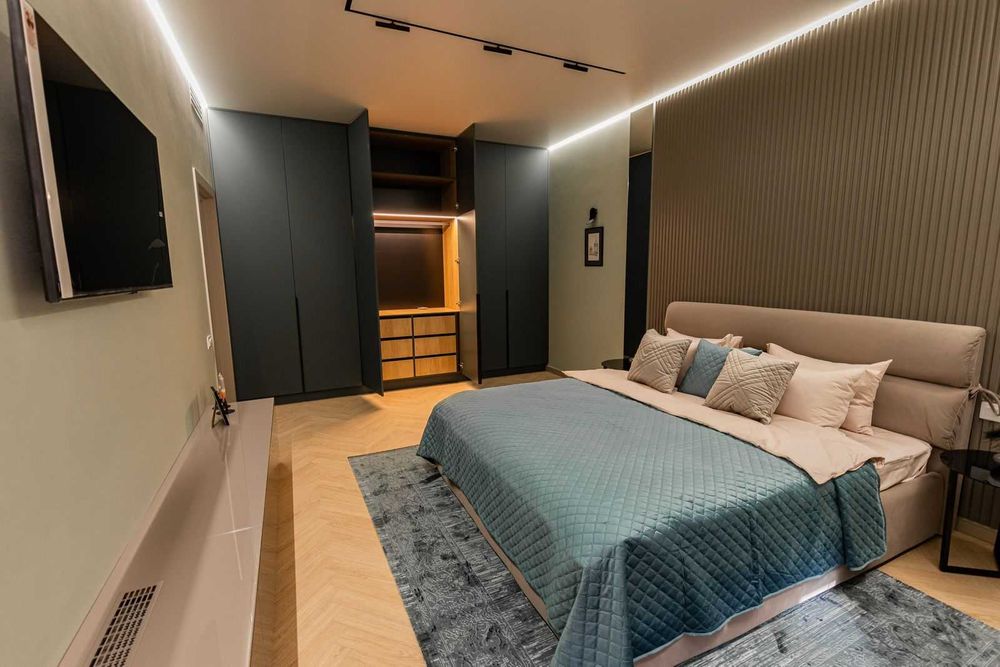 Продам 1к 55м2 Новопечерские Липки Верхогляда (Драгомирова)15Б Печерск