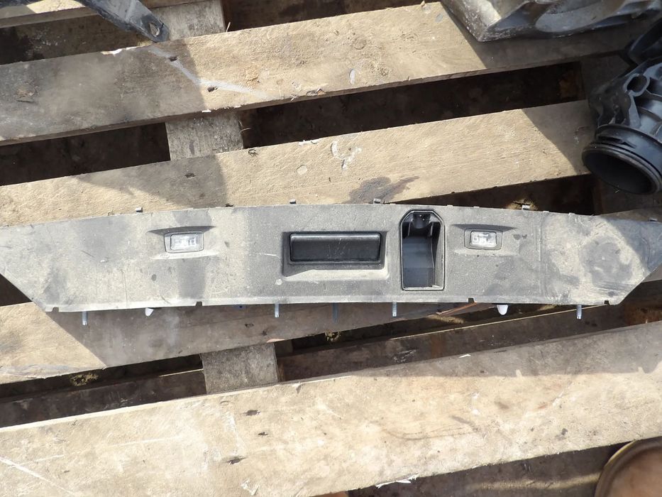 BMW - X7,G07 - LISTWA BAGAŻNIKA - 7458169