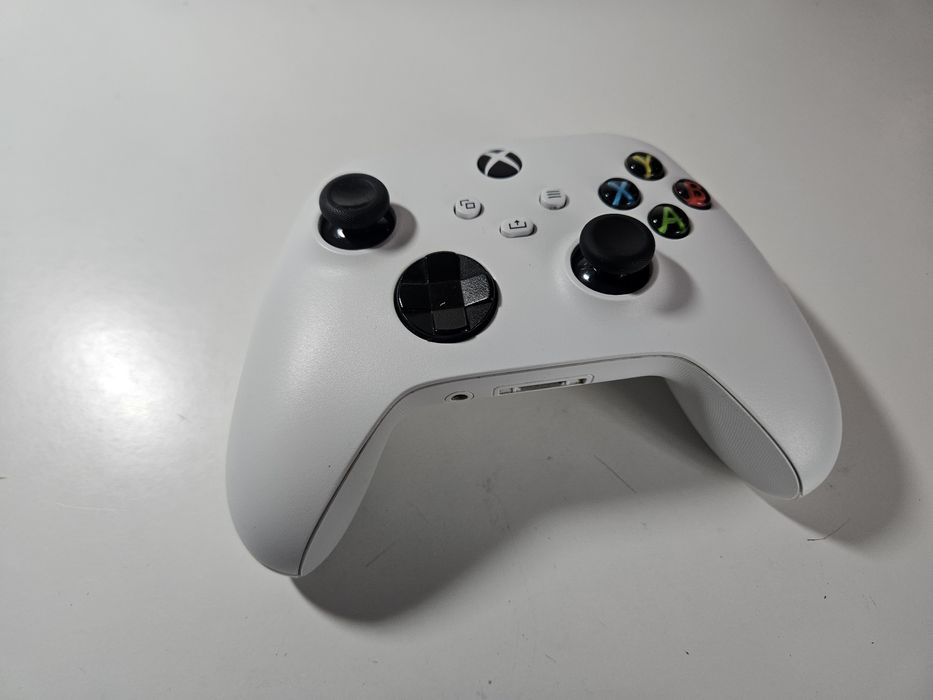 Pad Xbox Series S/X w pełni sprawny