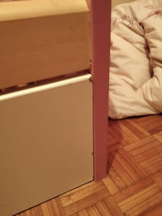 Cama dupla com 1 colchão