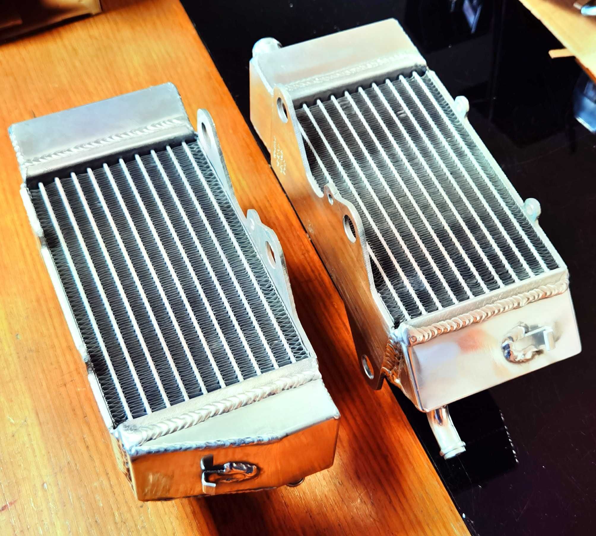 Radiadores Honda CR125 e CR250 de 1982 Alumínio Performance