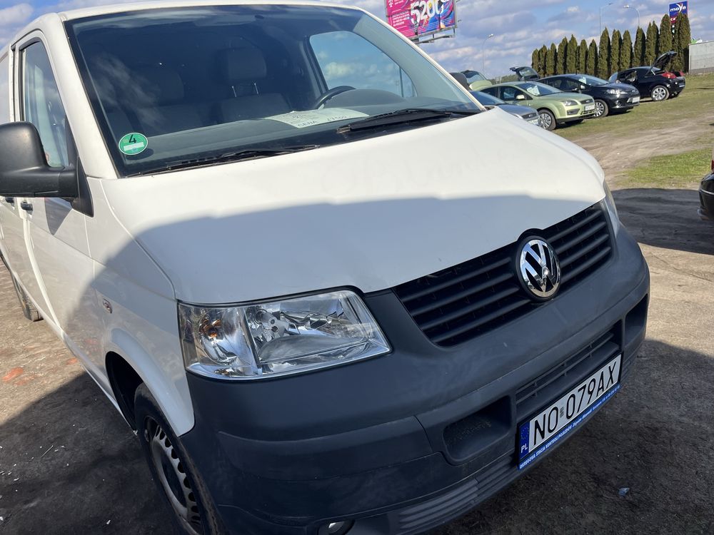 Vilkswagen transporter izoterma 2.5 tdi niski przebieg