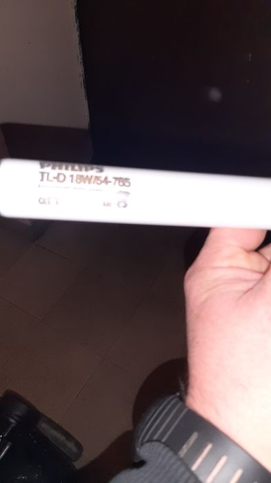 Лампи PHILIPS ..