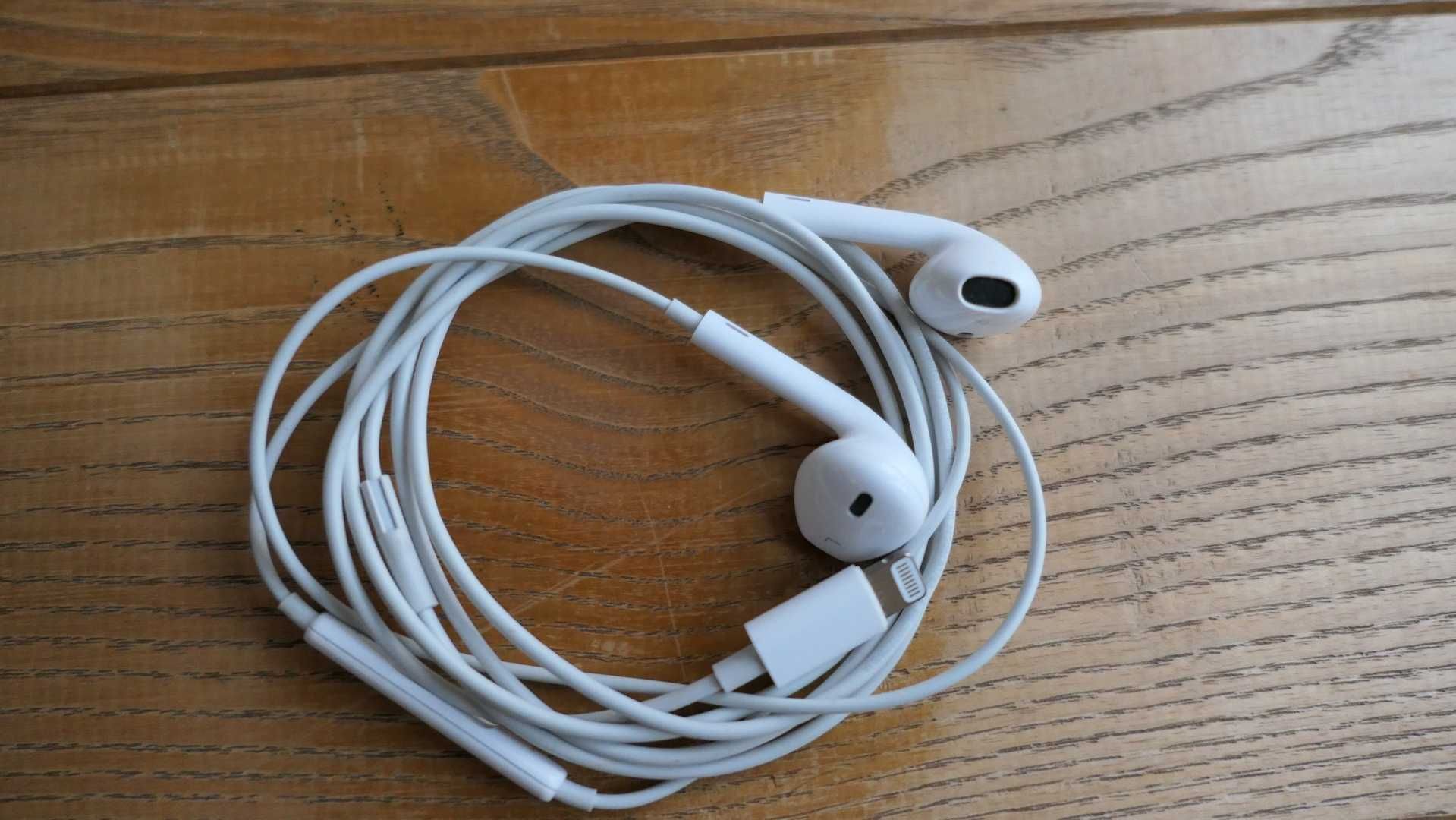 Навушники Apple iPhone EarPods with Mic Lightning (MMTN2ZM/A)  аирподс