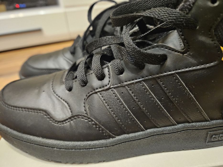 Butu adidas Hoops MID 3.0 K Sneakersy za kostkę