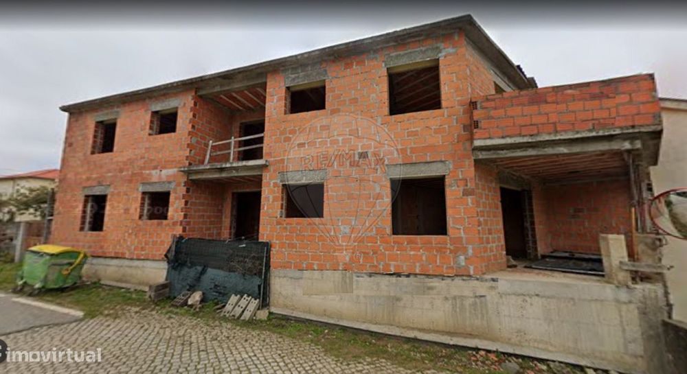 Moradia T3 para venda