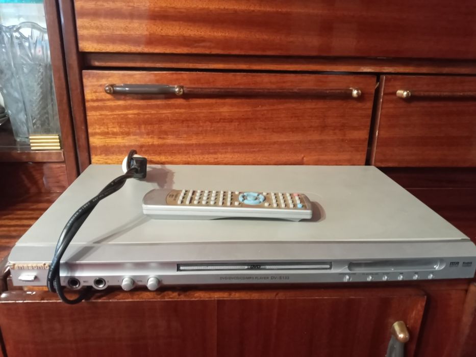 Продам  продам  поодамDVD