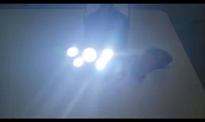 Світло для дому Фонарик