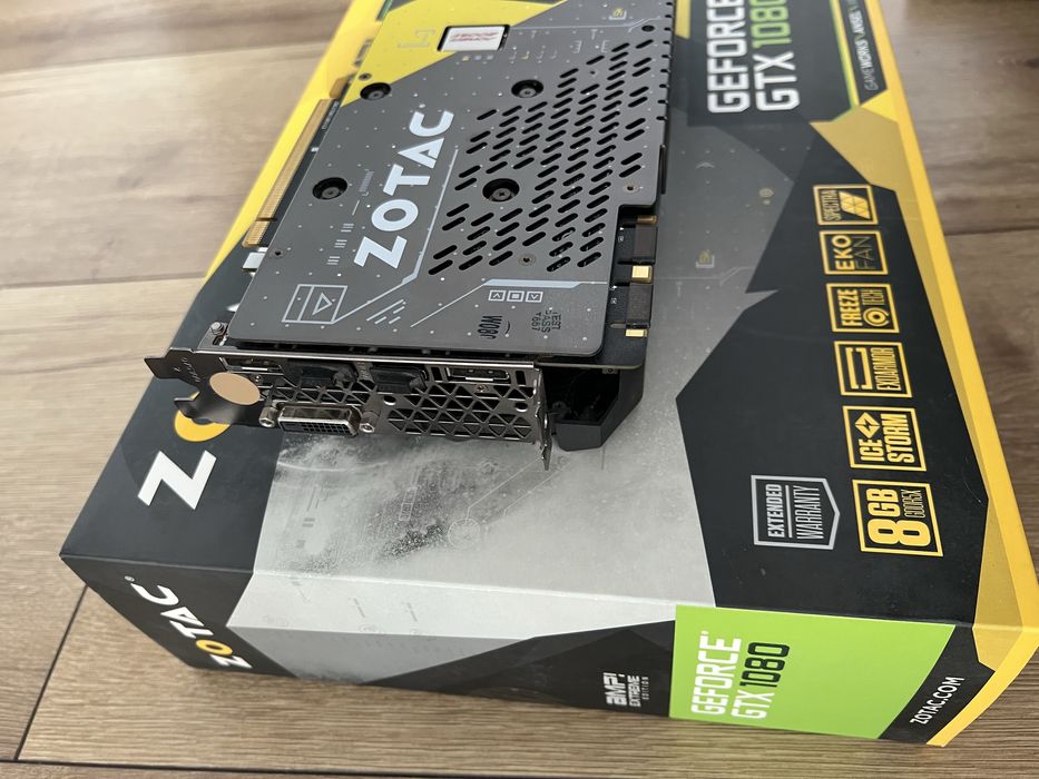 ZOTAC GeForce GTX 1080 AMP Extreme 8 GB GDDR5X