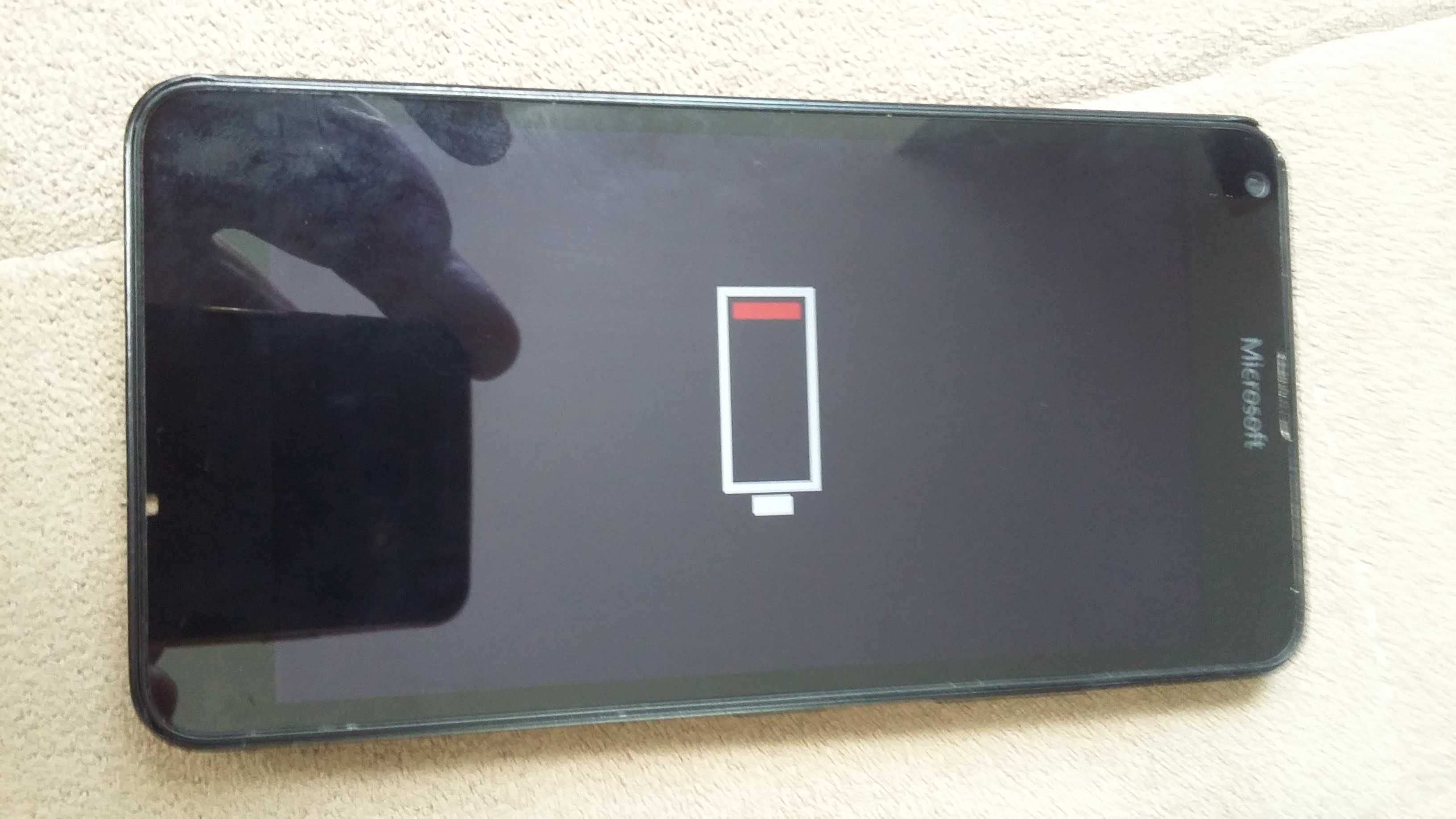 Telefon, smartfon Microsoft + ładowarka nowa