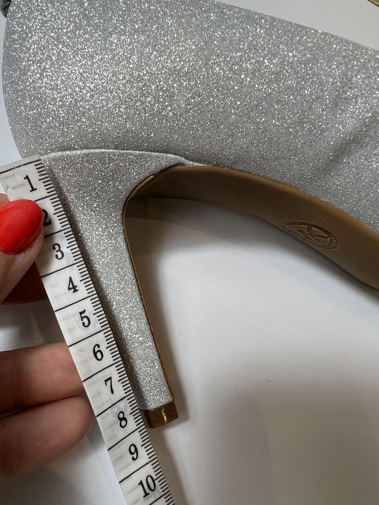 Nowe Michael Kors szpilki srebne damskie buty na obcasie 38,5 outlet
