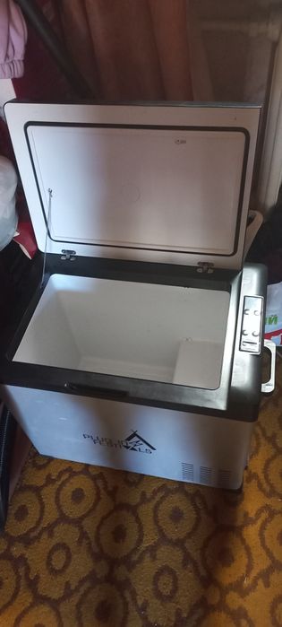 Автохолодильник 12/24 вольта