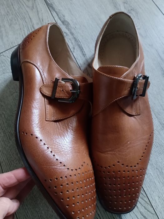 Eleganckie buty męskie PakoLorente-rozmiar 40