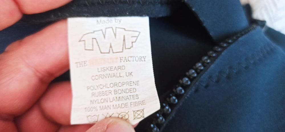 Pianka do wody TWF. Na 5-6 lat